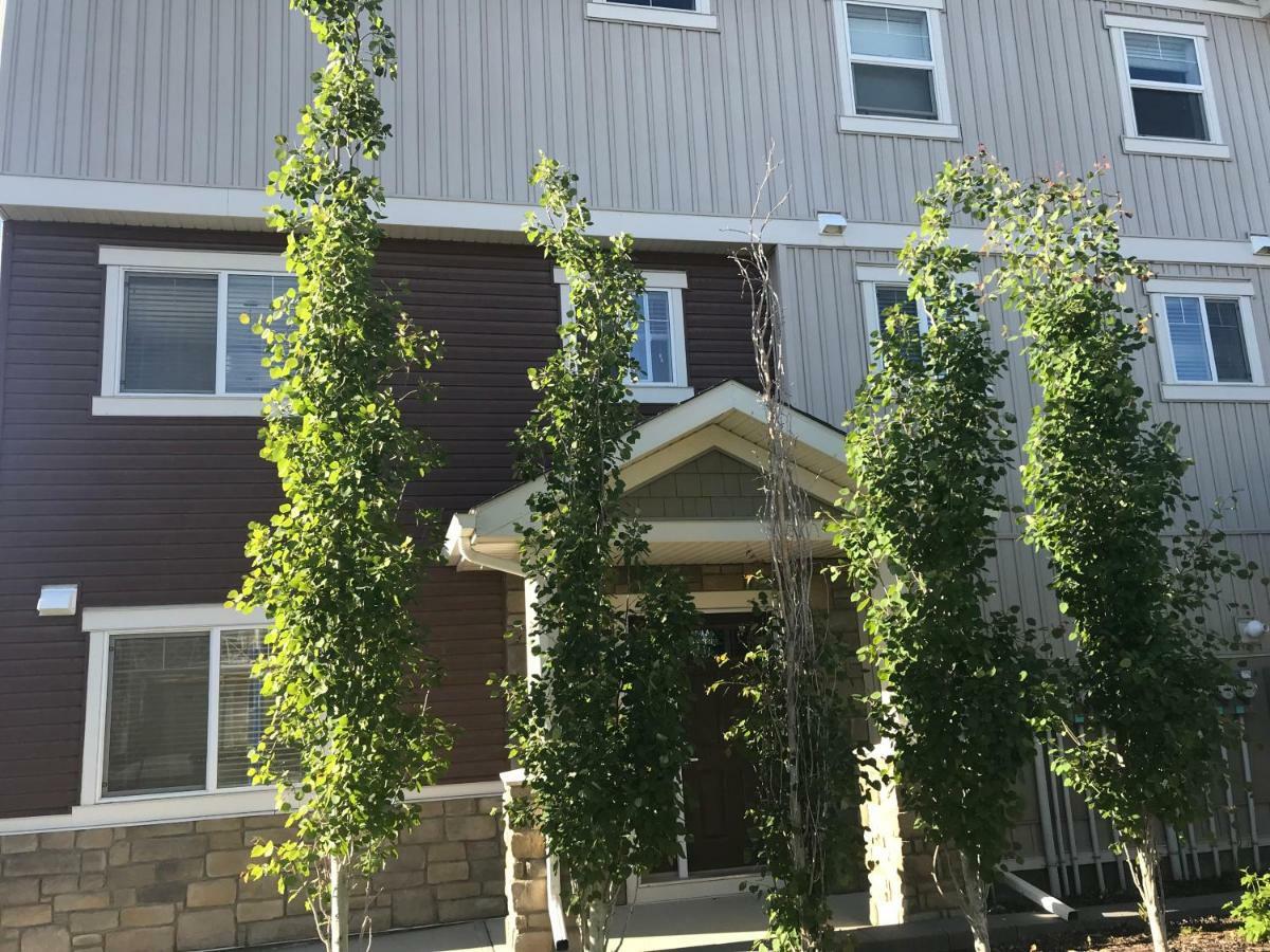 Home Stay! Calgary Exterior photo